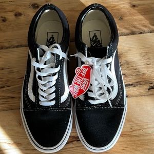 Vans Old Skool - Size 9.5 Men - 11 - Woman